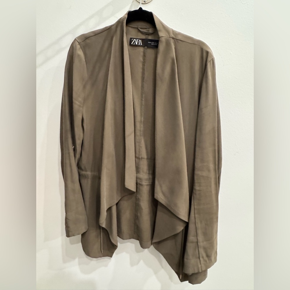 Zara Women's Blazer. Size Medium